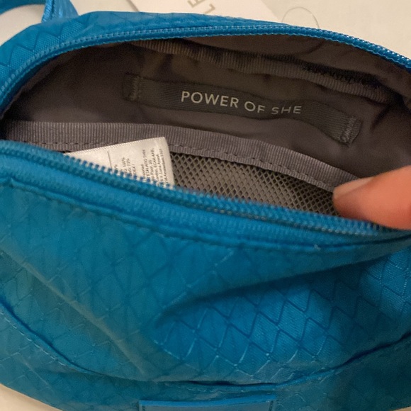 Athleta Excursion Mini Belt Bag - Picture 6 of 8